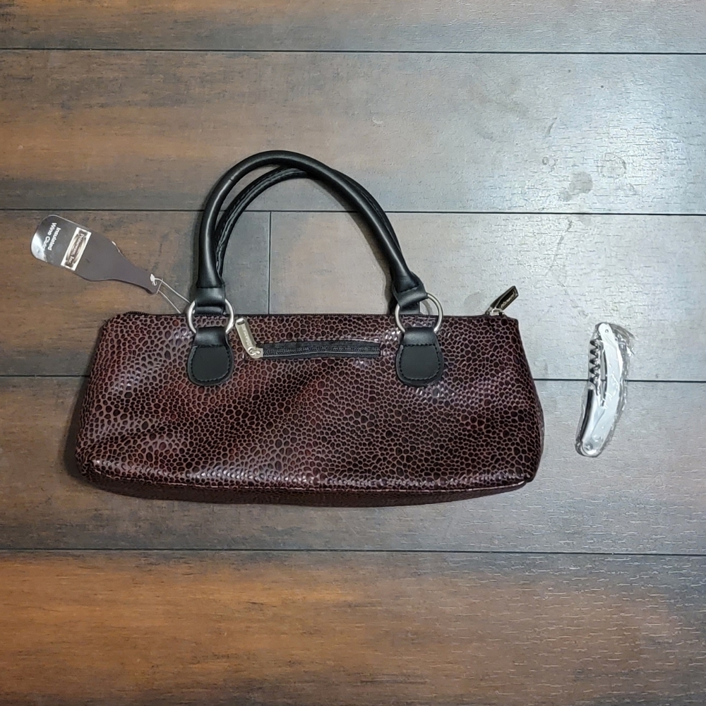 NWT Insulated Wine Clutch